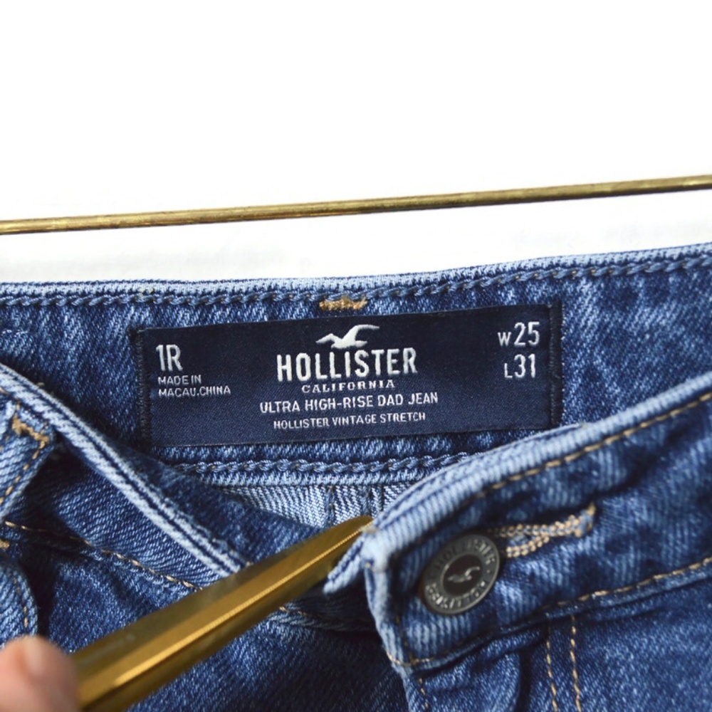 Hollister Ultra High Rise Dad Denim Jeans Size 1R Waist 25" Length 31" Perfect! - Picture 8 of 8